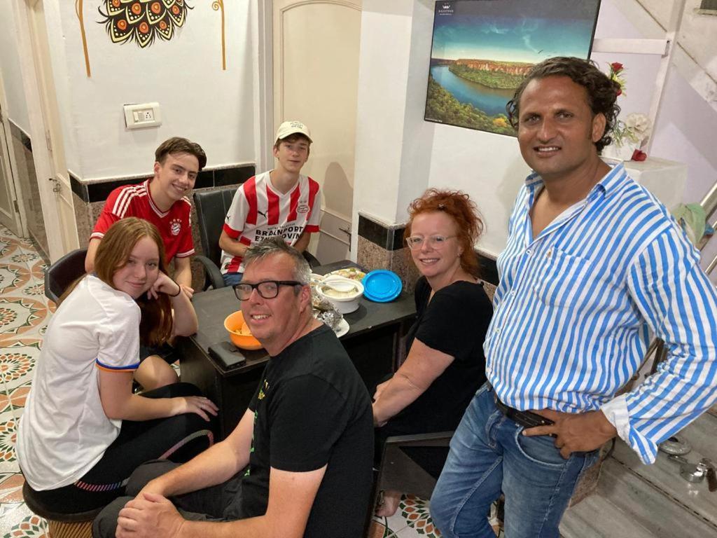 Karina Art Home Stay Bikaner Exteriör bild