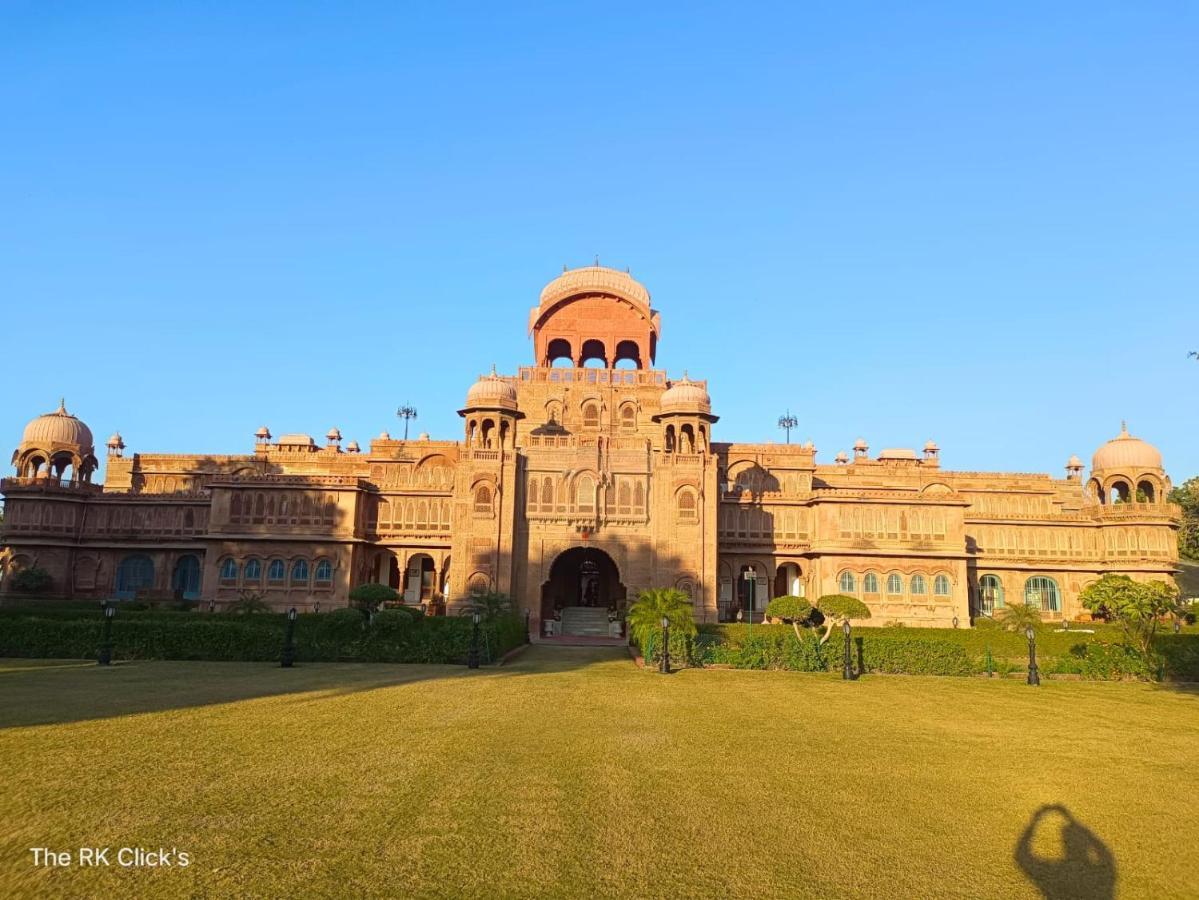 Karina Art Home Stay Bikaner Exteriör bild